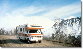 photo camper on road
